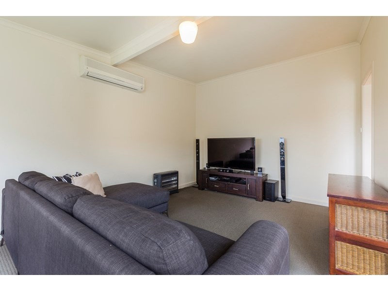 30 Herne Street, Manifold Heights VIC 3218