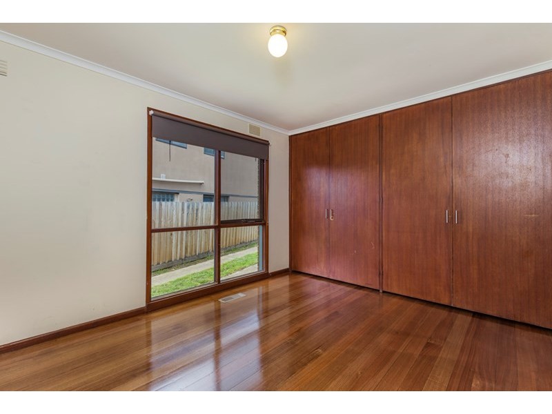 100 Kinlock Street, Bell Post Hill VIC 3215