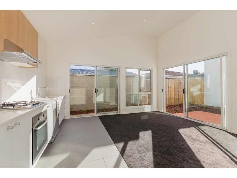 3/54 Percy Street, Newtown VIC 3220