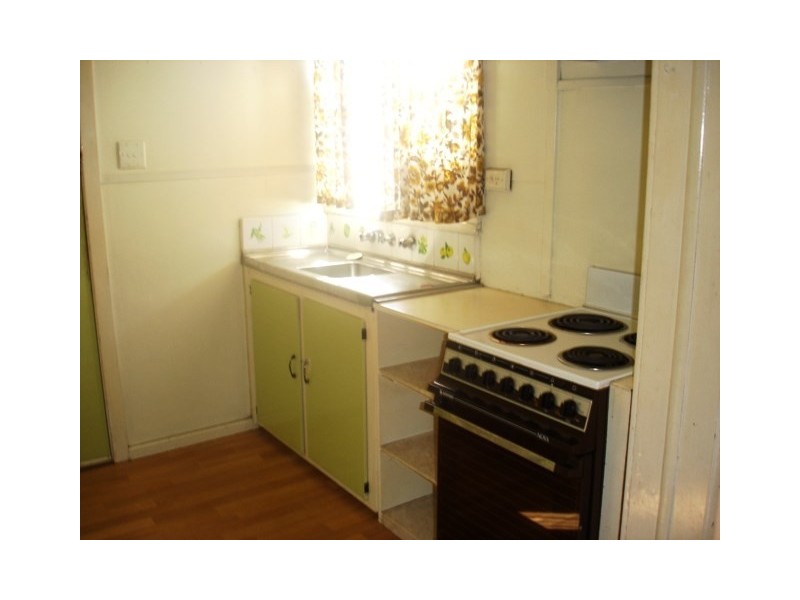 25 Pettitt Crescent, Norlane VIC 3214