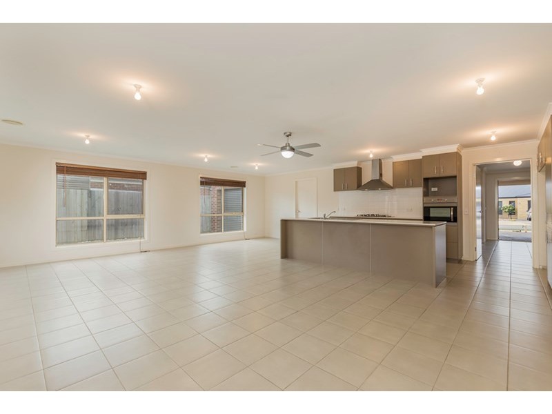 4 Geraghty Court, Lovely Banks VIC 3221