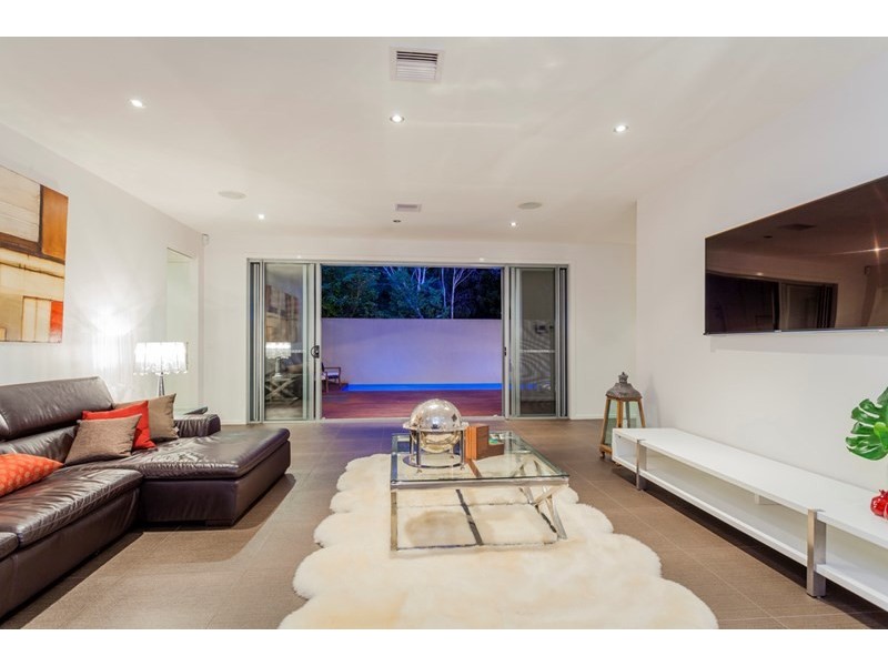 37 Bond Street, Newtown VIC 3220