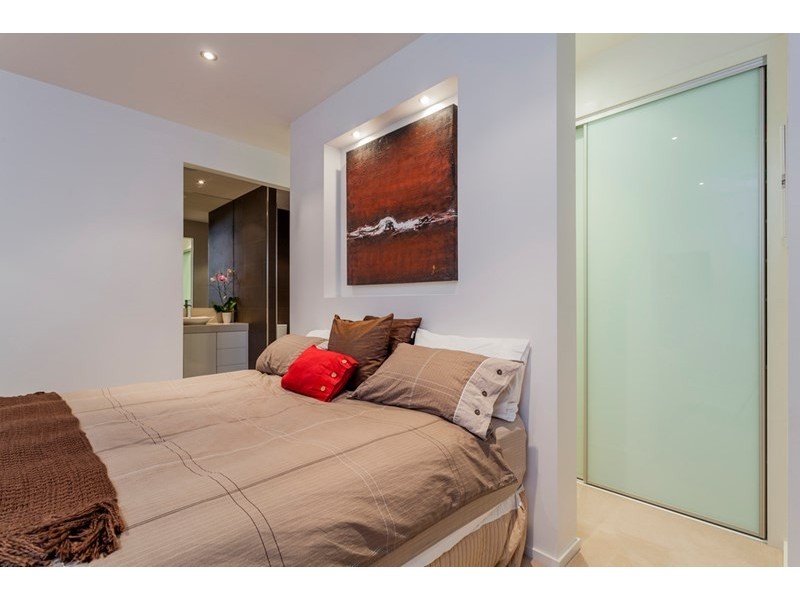 37 Bond Street, Newtown VIC 3220