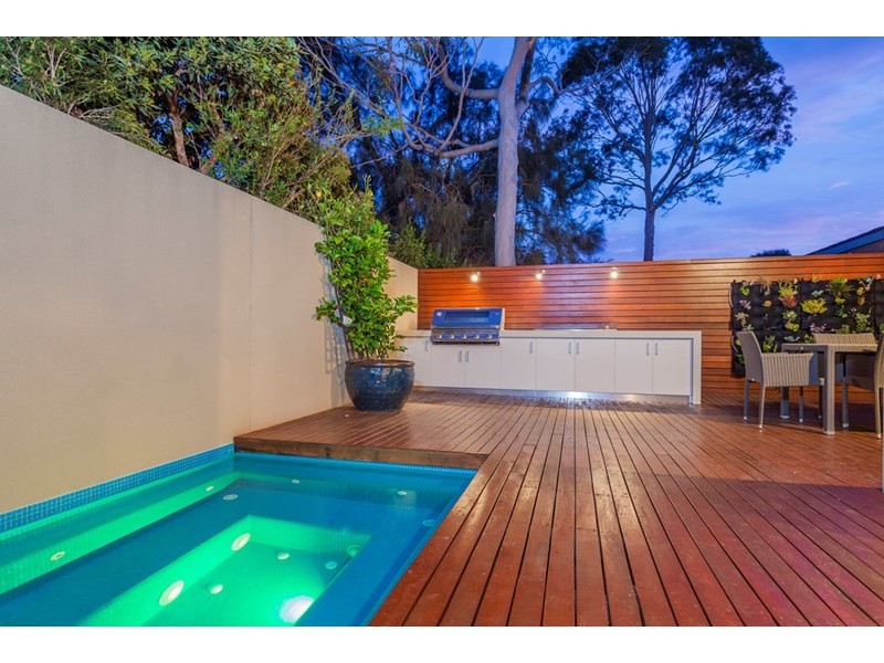 37 Bond Street, Newtown VIC 3220