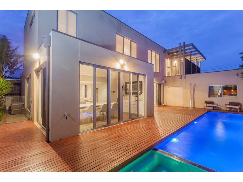 37 Bond Street, Newtown VIC 3220