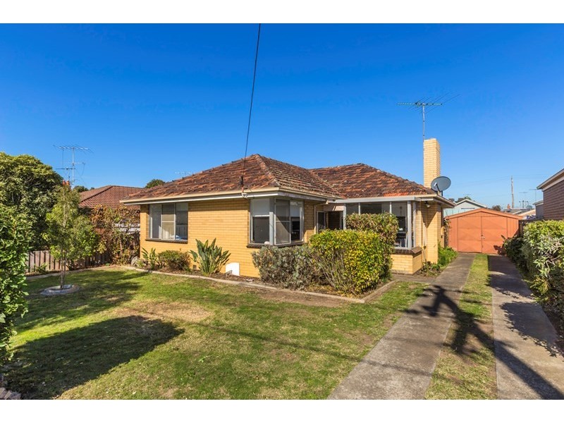 12 St David Street, Rippleside VIC 3215