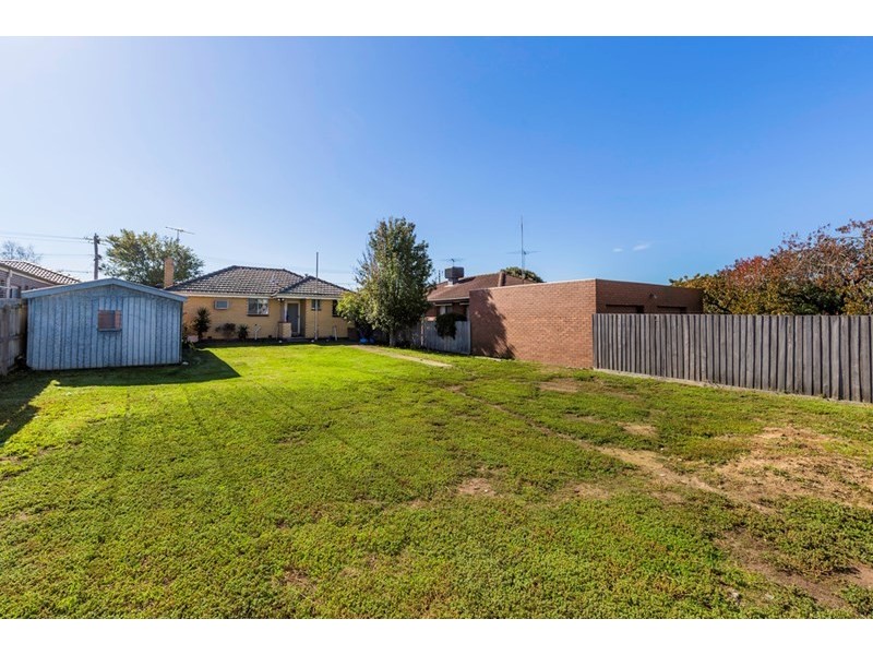 12 St David Street, Rippleside VIC 3215