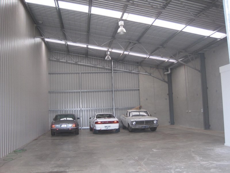 28 Autumn Street, Geelong West VIC 3218