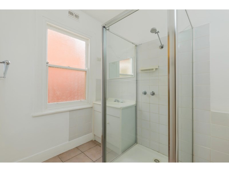 9 George Street, Geelong West VIC 3218