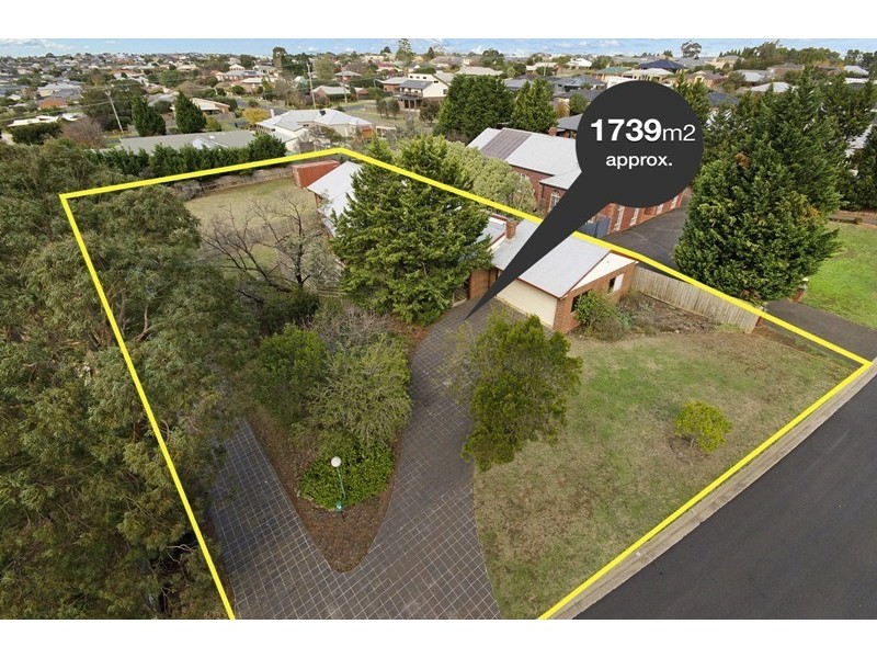 10 Bourbon Way, Waurn Ponds VIC 3216