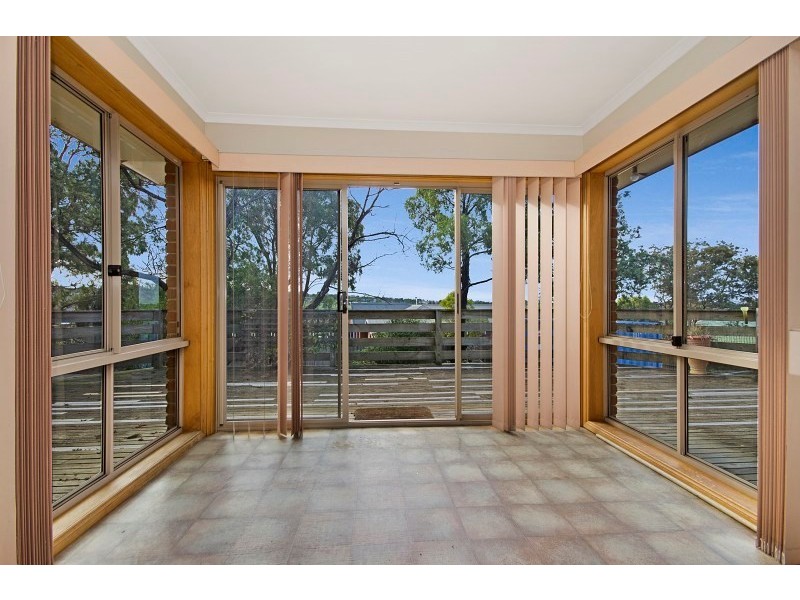 10 Bourbon Way, Waurn Ponds VIC 3216