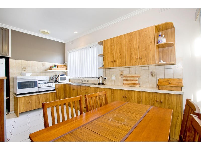 5 Anzac Avenue, Leopold VIC 3224