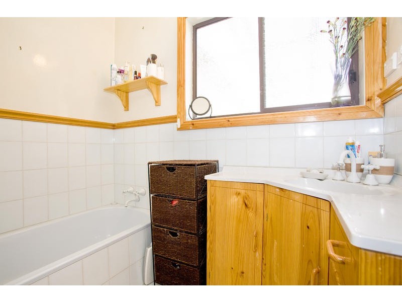 5 Anzac Avenue, Leopold VIC 3224