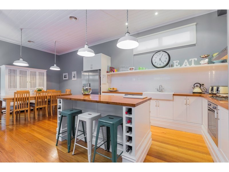 33 Yuille Street, Geelong West VIC 3218