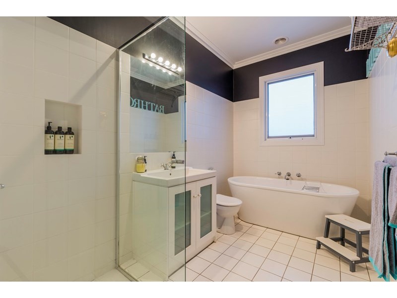 33 Yuille Street, Geelong West VIC 3218