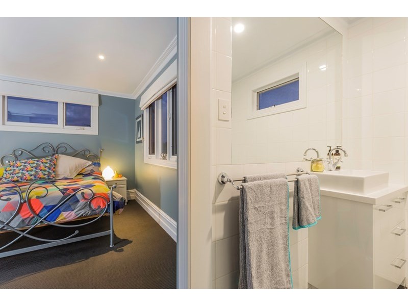 33 Yuille Street, Geelong West VIC 3218