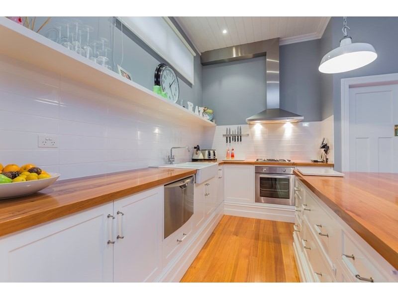 33 Yuille Street, Geelong West VIC 3218