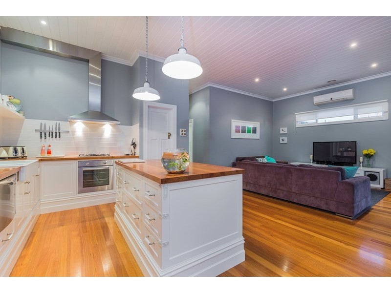 33 Yuille Street, Geelong West VIC 3218