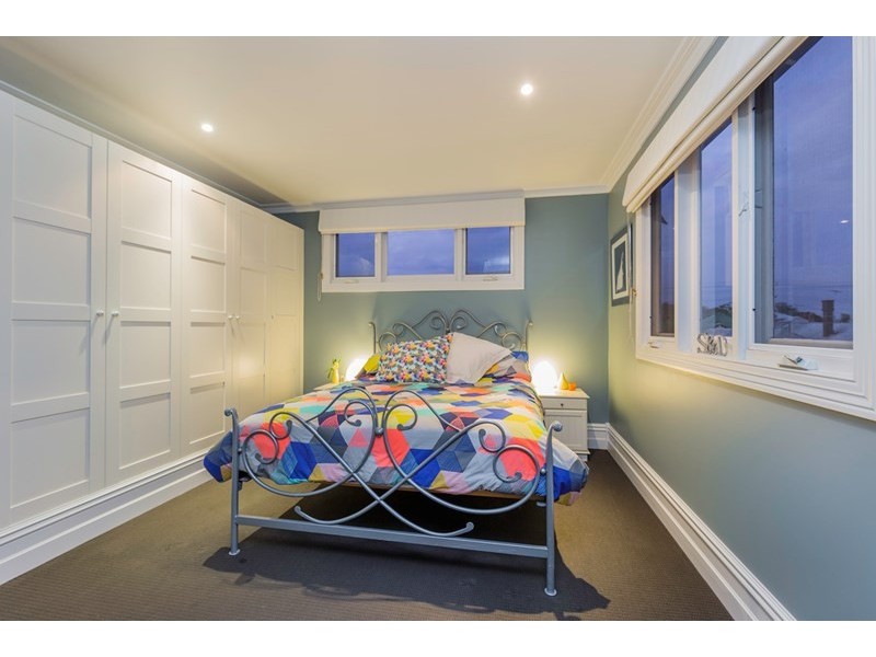 33 Yuille Street, Geelong West VIC 3218