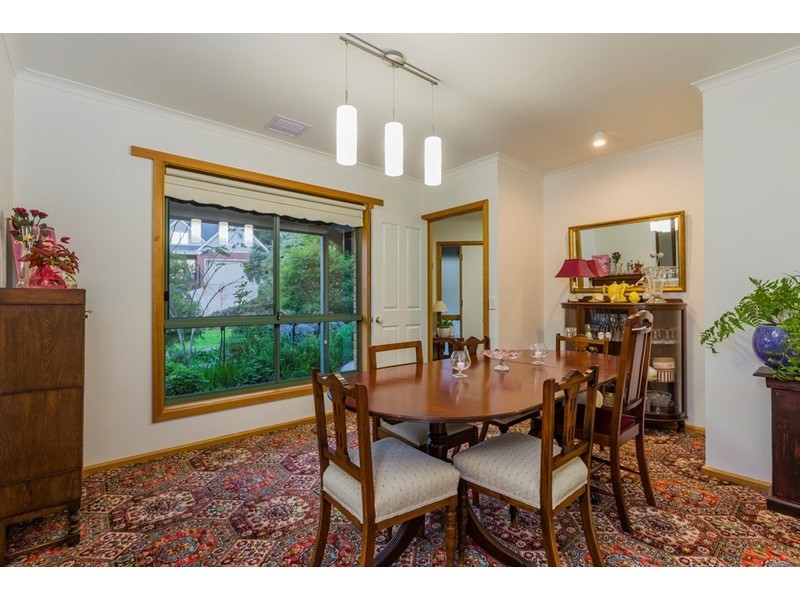 13 Leilani Court, Highton VIC 3216