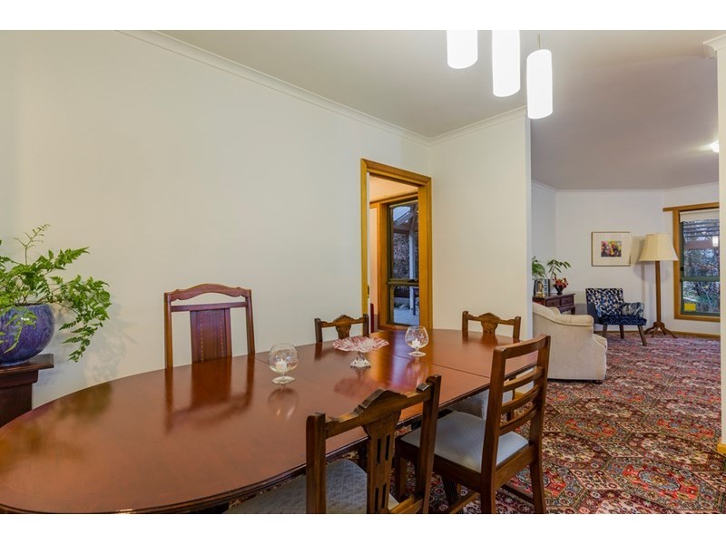 13 Leilani Court, Highton VIC 3216