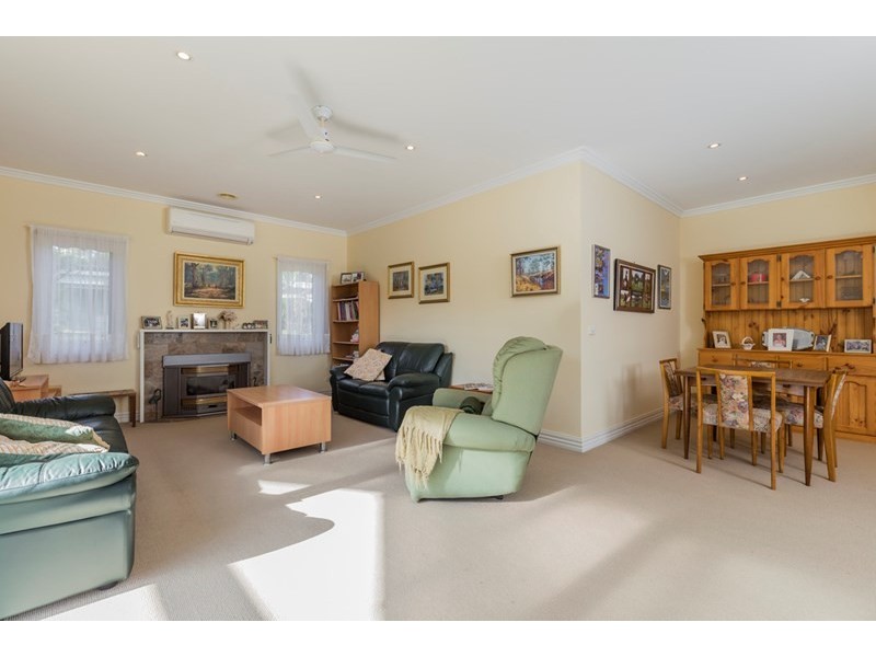 10-12 Filbay Crescent, Drysdale VIC 3222