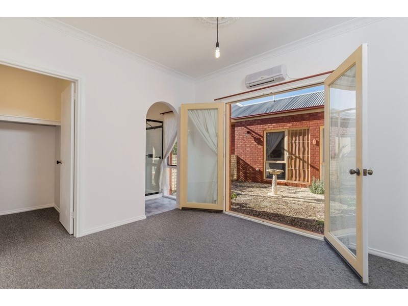 12 Broom Road, Lethbridge VIC 3332