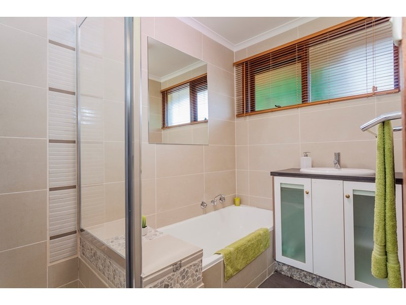 1/35 East End Crescent, St Albans Park VIC 3219