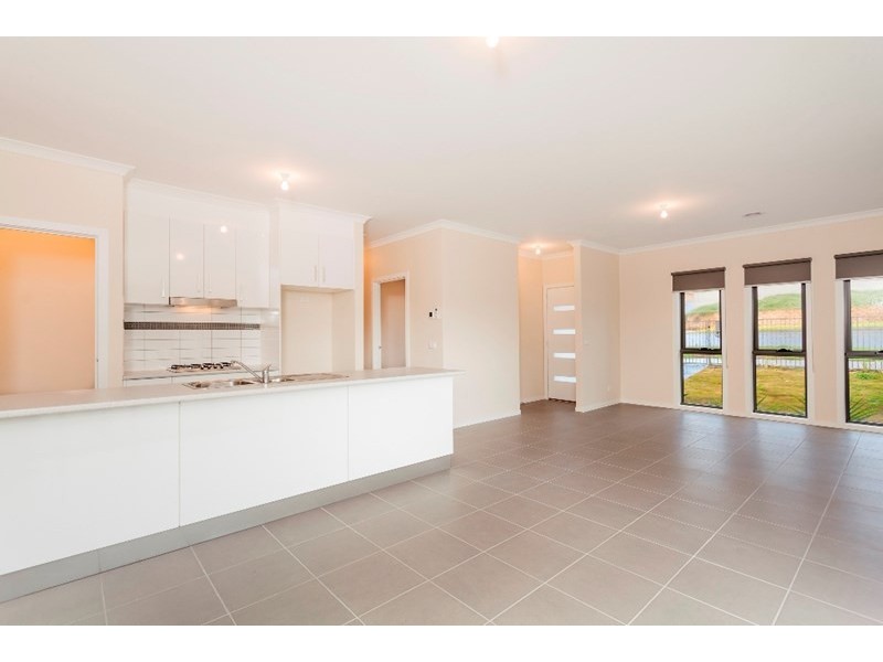 98 Anakie Road, Bell Park VIC 3215