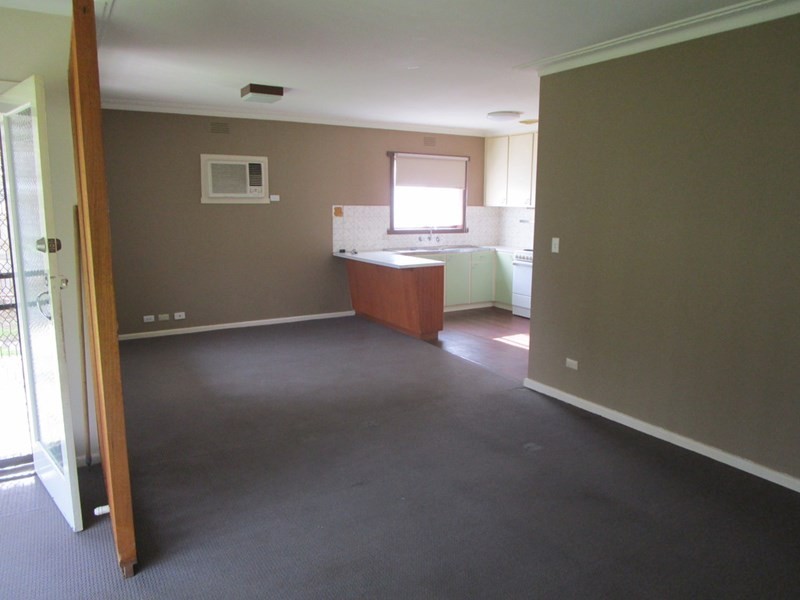 19 Marcus Street, Highton VIC 3216