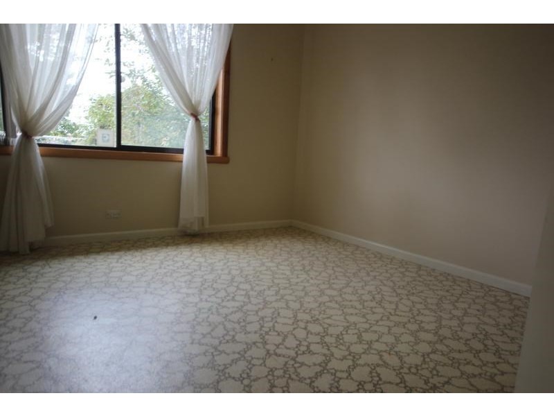 19 Marcus Street, Highton VIC 3216