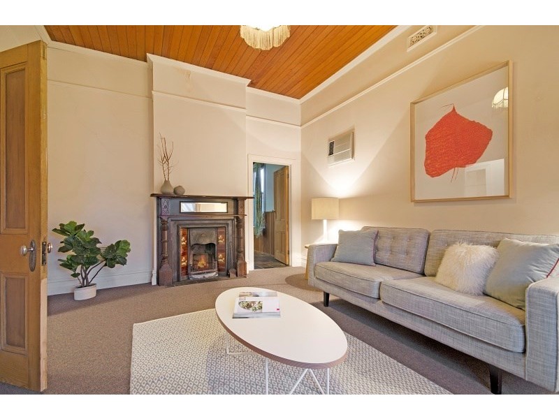 10 Walker Street, Rippleside VIC 3215