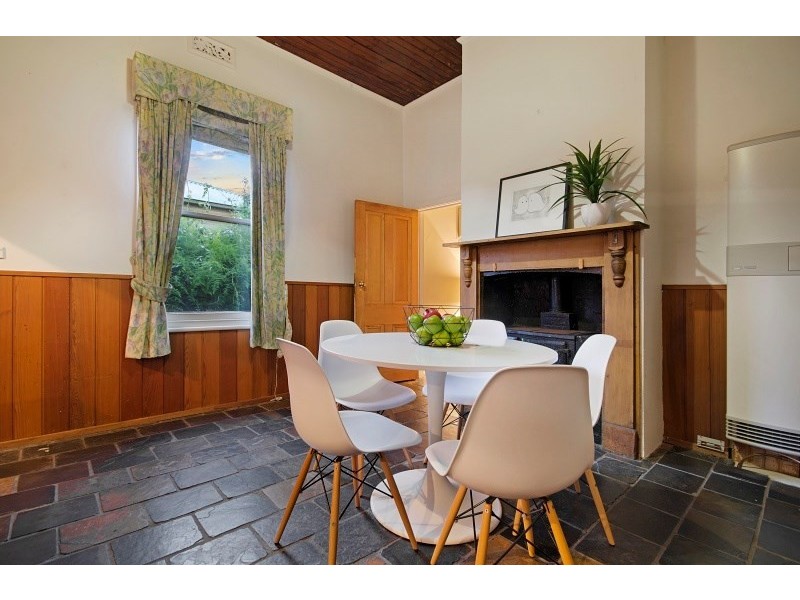 10 Walker Street, Rippleside VIC 3215