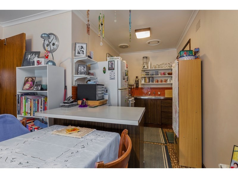 1/49 Mervyn Street, Newtown VIC 3220