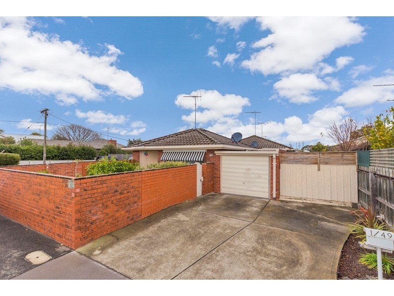 1/49 Mervyn Street, Newtown VIC 3220