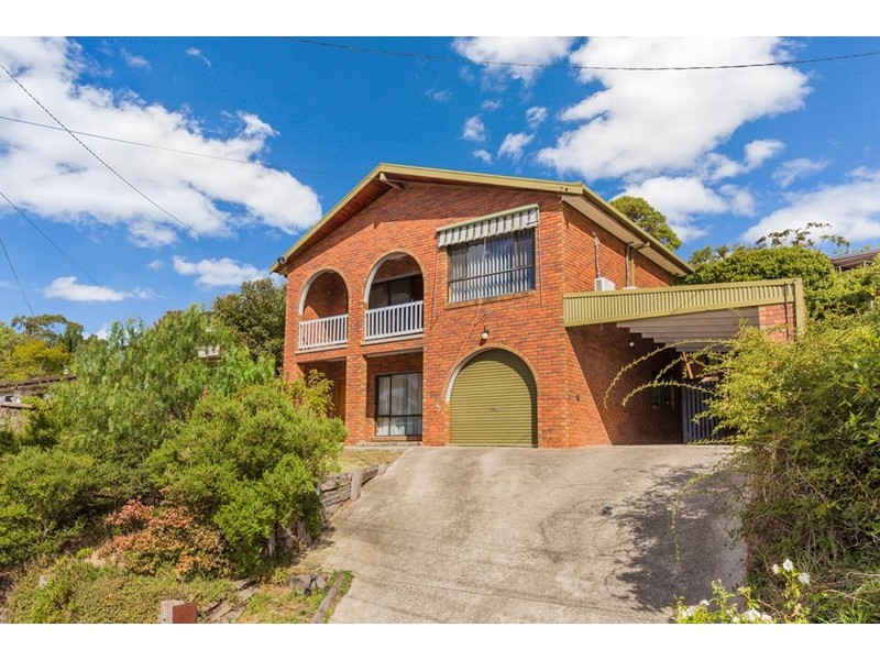 27 Queens Park Road, Highton VIC 3216