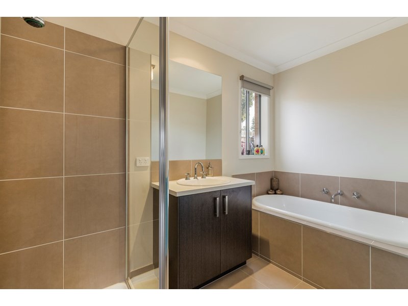 3 Willowbrae Way, Bannockburn VIC 3331