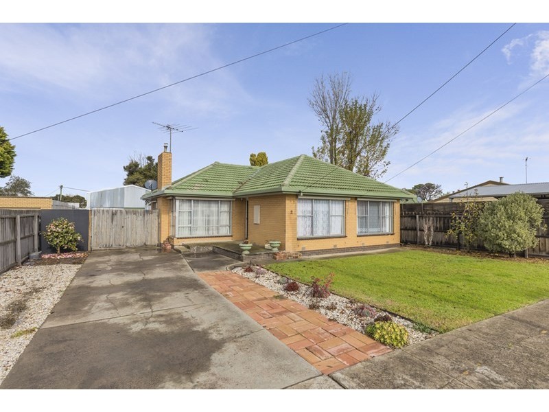 2 Raymond Grove, Corio VIC 3214