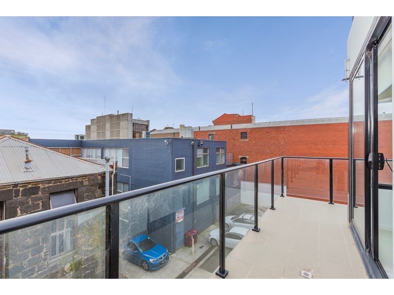 204/8-10 McLarty Place, Geelong VIC 3220