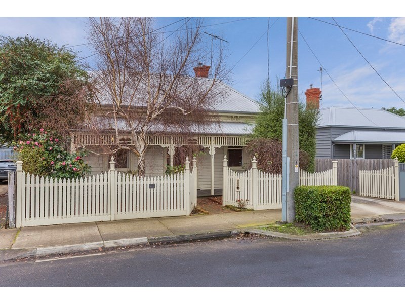 52 Waratah Street, Geelong West VIC 3218