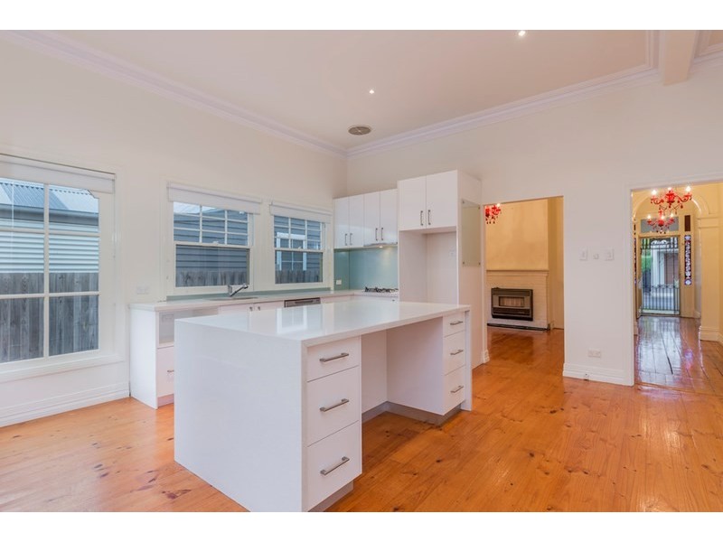 52 Waratah Street, Geelong West VIC 3218