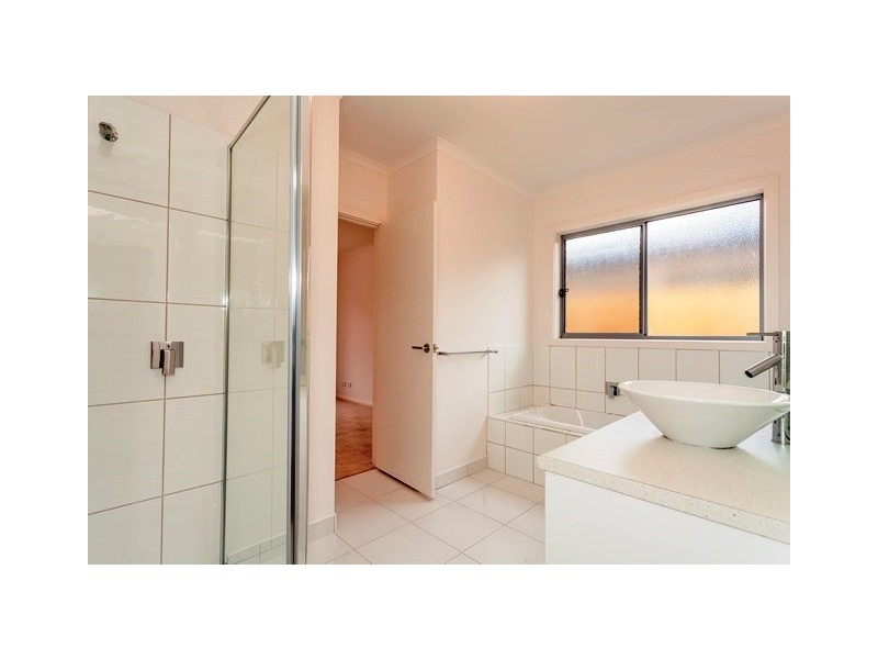 5/31-33 Helms Street, Newcomb VIC 3219