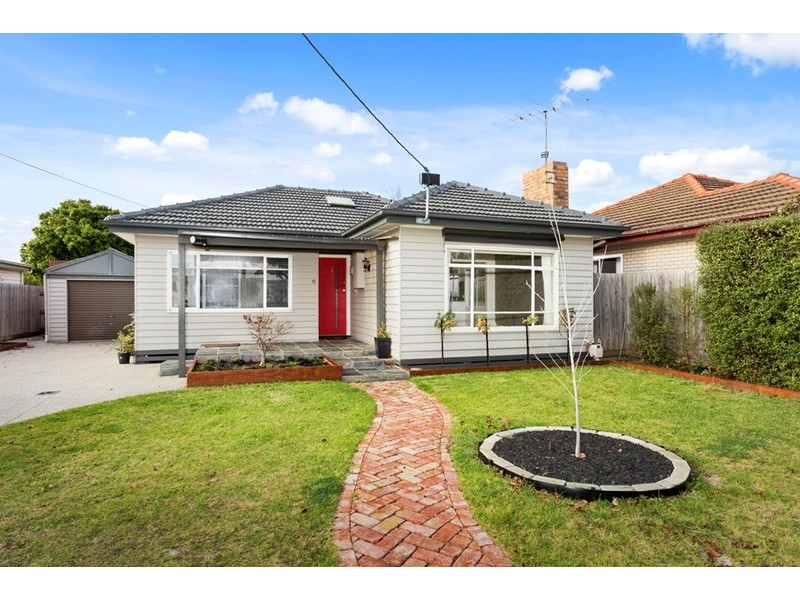8 Kedleston Road, Herne Hill VIC 3218