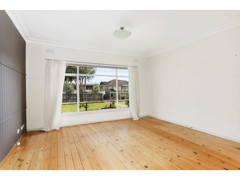 8 Kedleston Road, Herne Hill VIC 3218