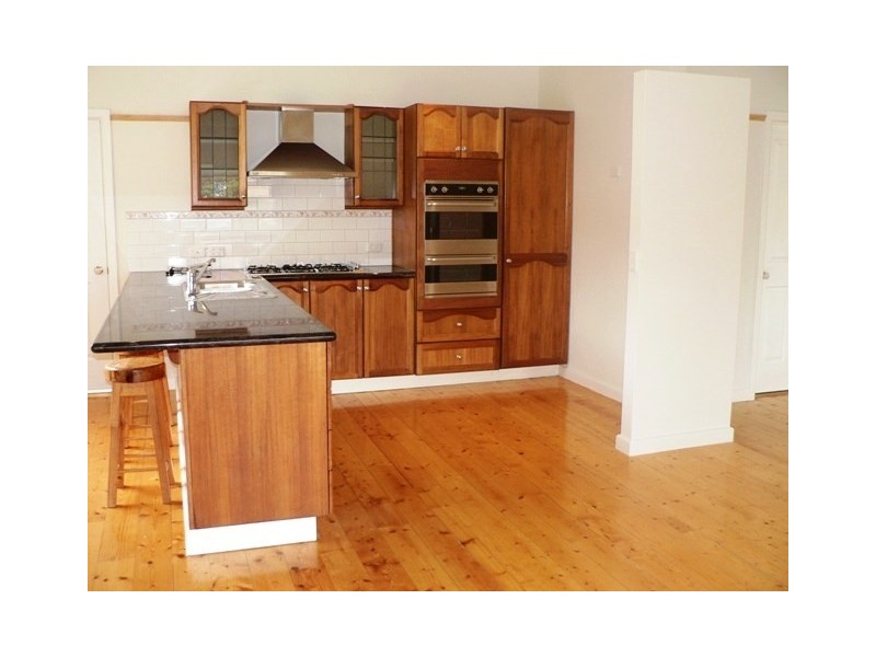 2 Rotherham Street, Belmont VIC 3216