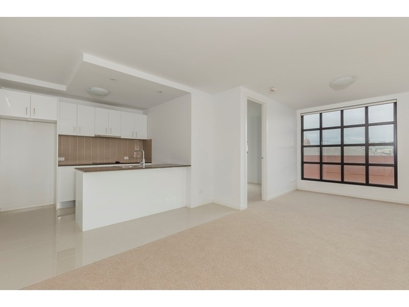 304/8-10 McLarty Place, Geelong VIC 3220