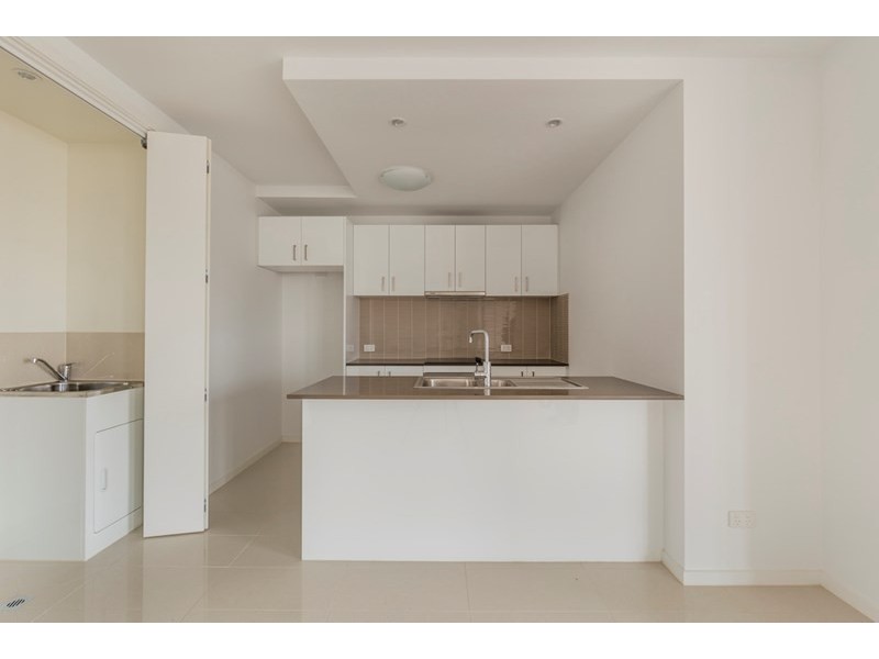 304/8-10 McLarty Place, Geelong VIC 3220
