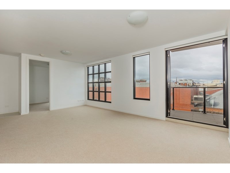 304/8-10 McLarty Place, Geelong VIC 3220