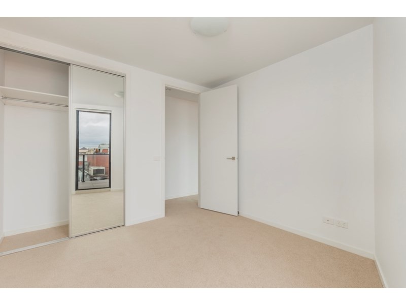 304/8-10 McLarty Place, Geelong VIC 3220