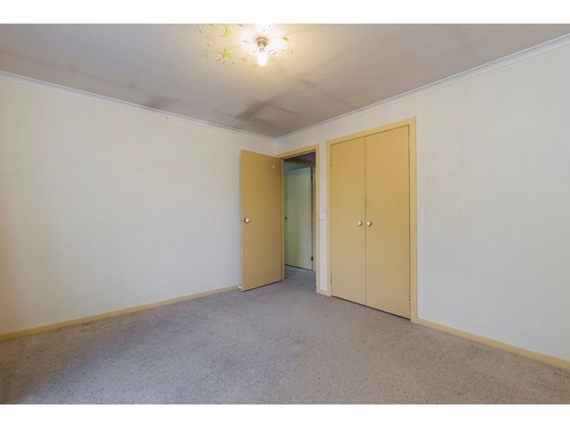 2/11 McNeil Avenue, East Geelong VIC 3219